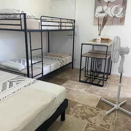 Homestay Bienvenue En Beaujolais Saint-Jean-d'Ardieres
